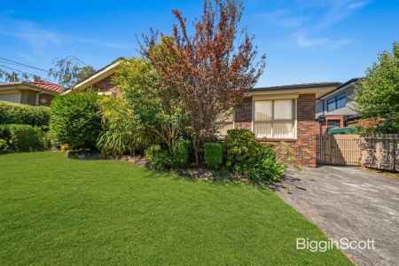 Family Comfort in Glen Waverley with Bungalow