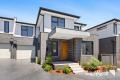 Luxurious Style, Steps from Westfield Doncaster