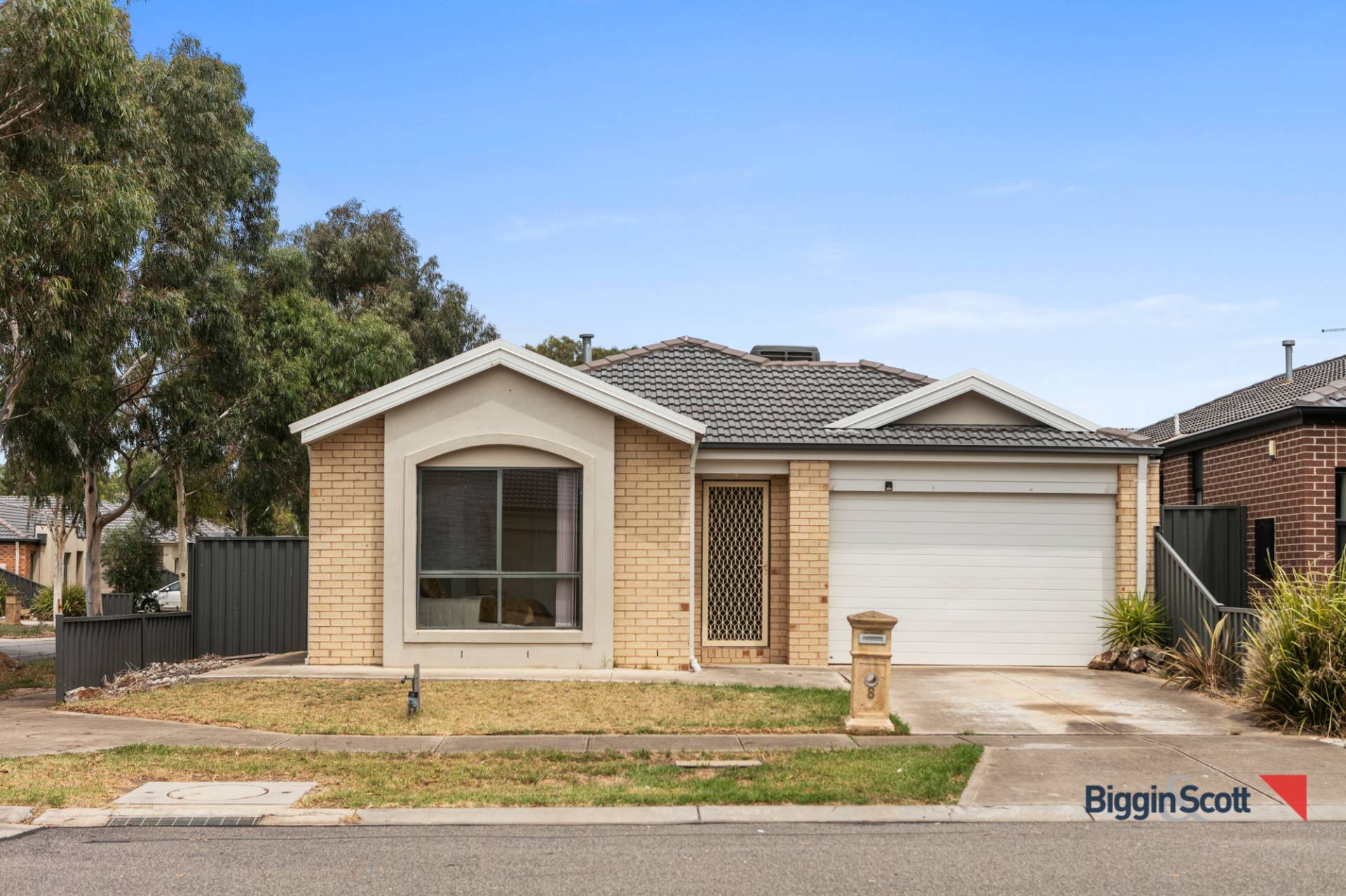 8 Wando Close, Truganina VIC 3029, Truganina - Thumbnail 2
