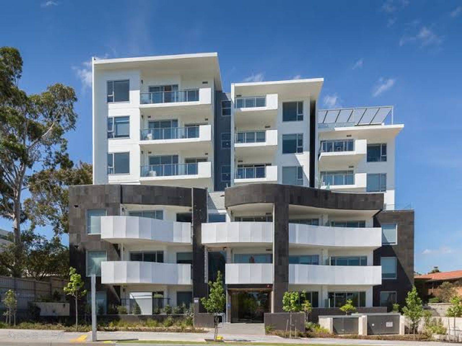 604/88 Tram Road, Doncaster VIC 3108