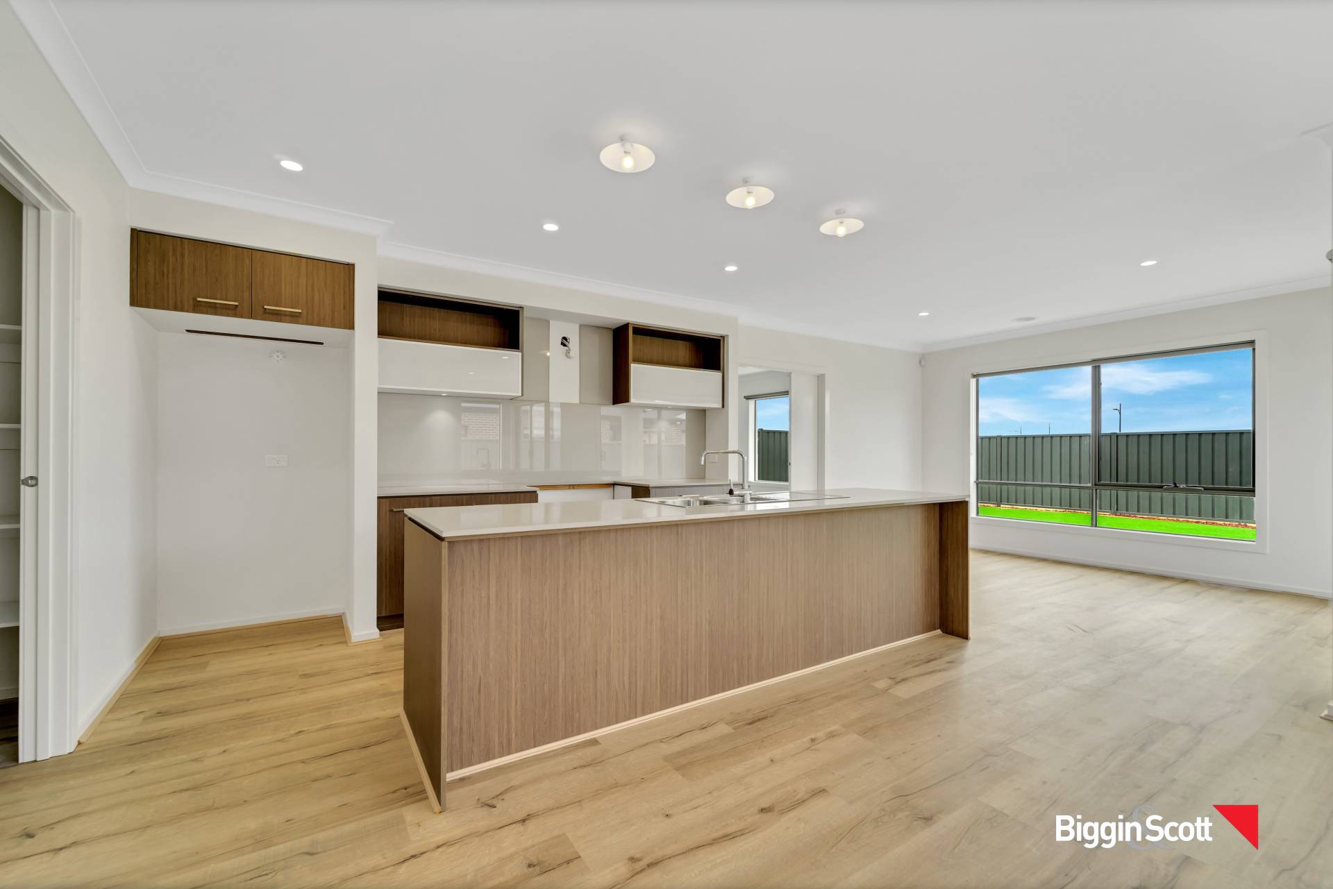 17 Headingley Grove, Strathtulloh VIC 3338, Strathtulloh - Thumbnail 3