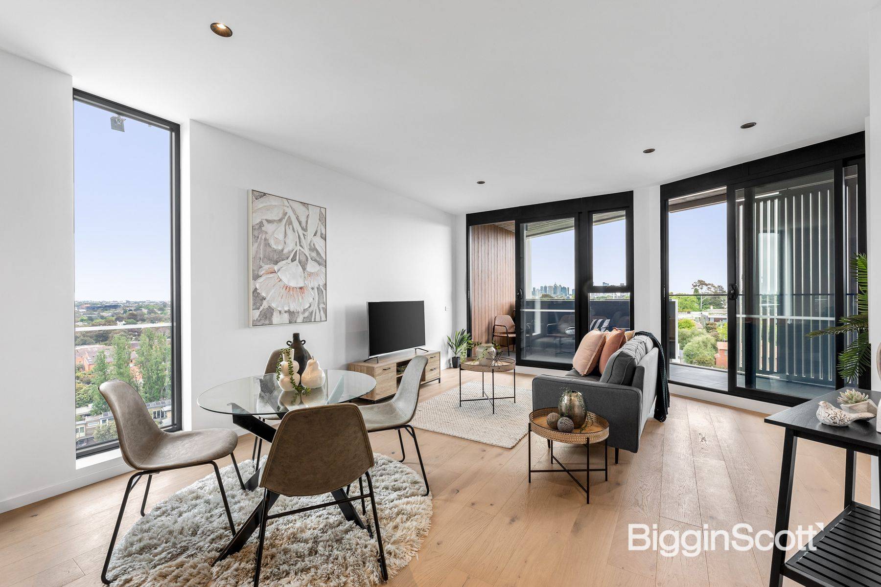 902/112 High Street, Kew VIC 3101, Kew - Thumbnail 2