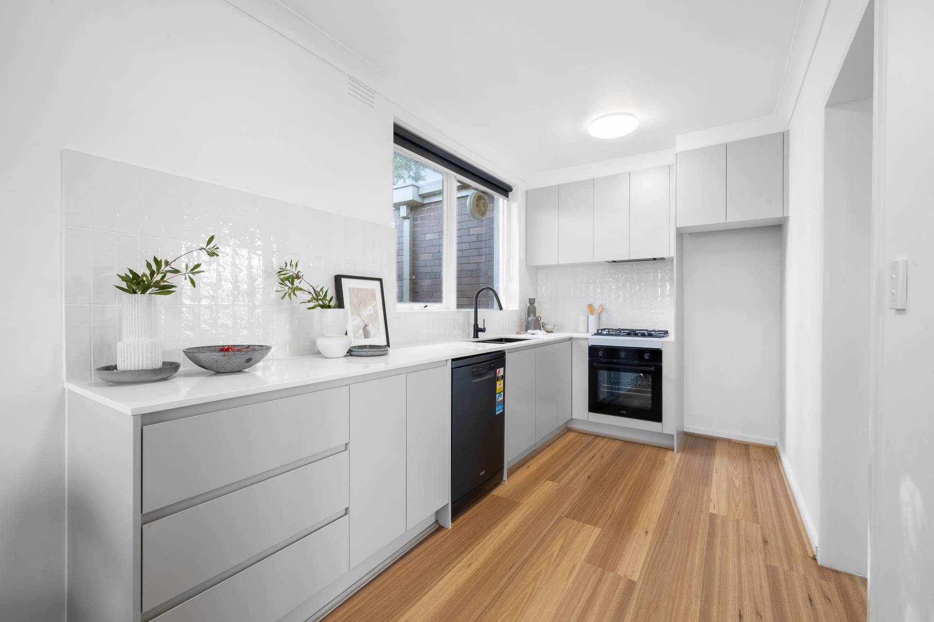 52/2 Centennial Aveune, Brunswick VIC 3056, Brunswick - Thumbnail 2