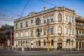 Large light filled apartment in the heart of Fitzroy