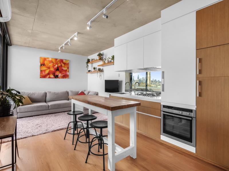 Welcome to Prahran's most enviable boutique apartment