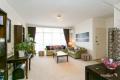 Peaceful, Secure Location Just Off St Kilda Road