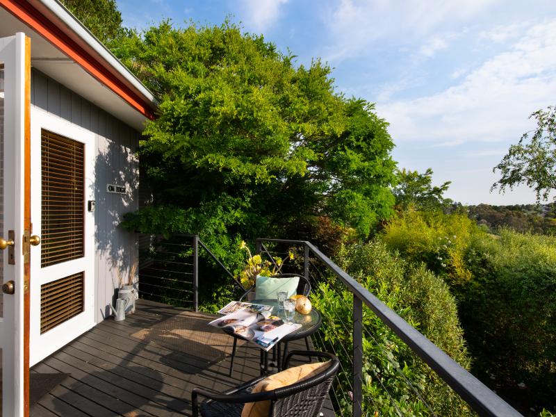 Studio in Beautiful Location