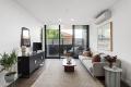 Prime location in Caulfield North's hub!
