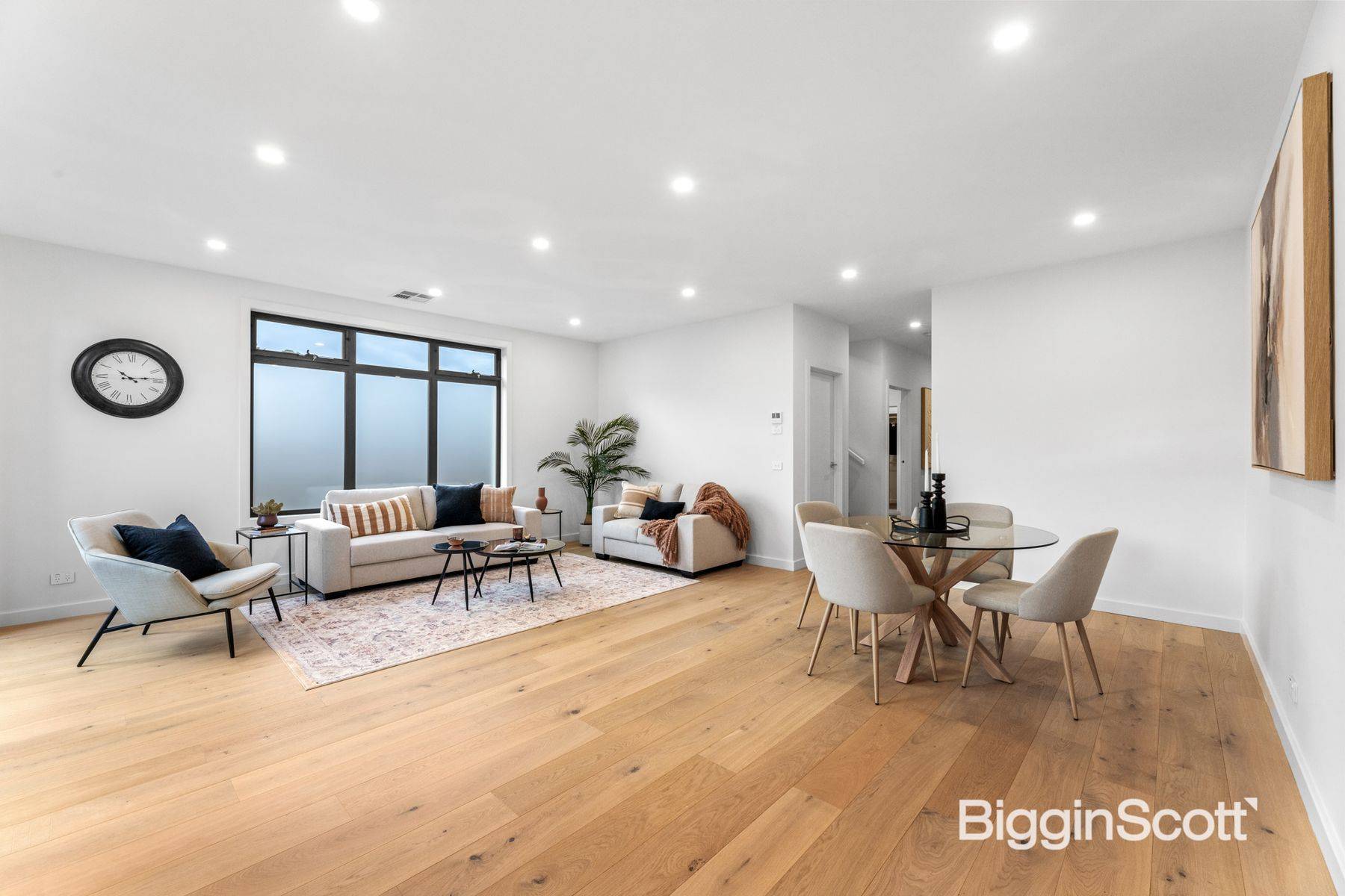 2/5 Carmen Close, Doncaster East VIC 3109, Doncaster East - Thumbnail 4