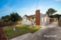 RENOVATED STYLE WITH RETAIN & BUILD POTENTIAL. NO EASEMENT!