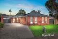 STYLISH NORTH-FACING FAMILY HARMONY!