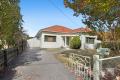 PERFECTLY SITUATED FAMILY HOME!
