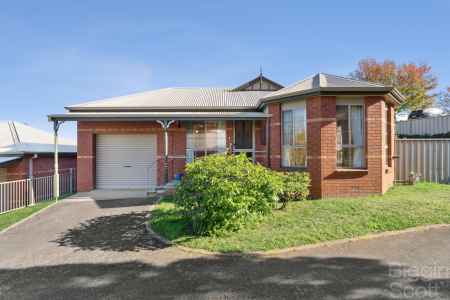 Neat & Comfortable Daylesford Unit