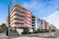 LIGHT, BRIGHT AND CENTRALLY LOCATED ONE BEDROOM APARTMENT WITH BALCONY AND PARKING!