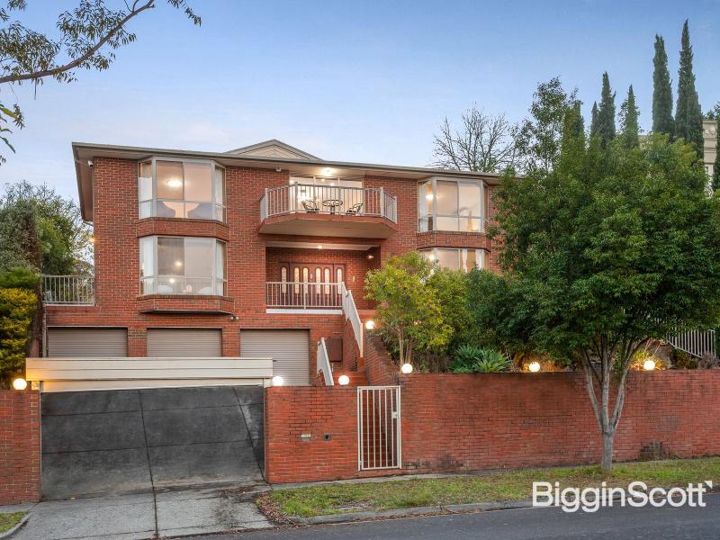 Prestigious Parkside Residence in EDSC