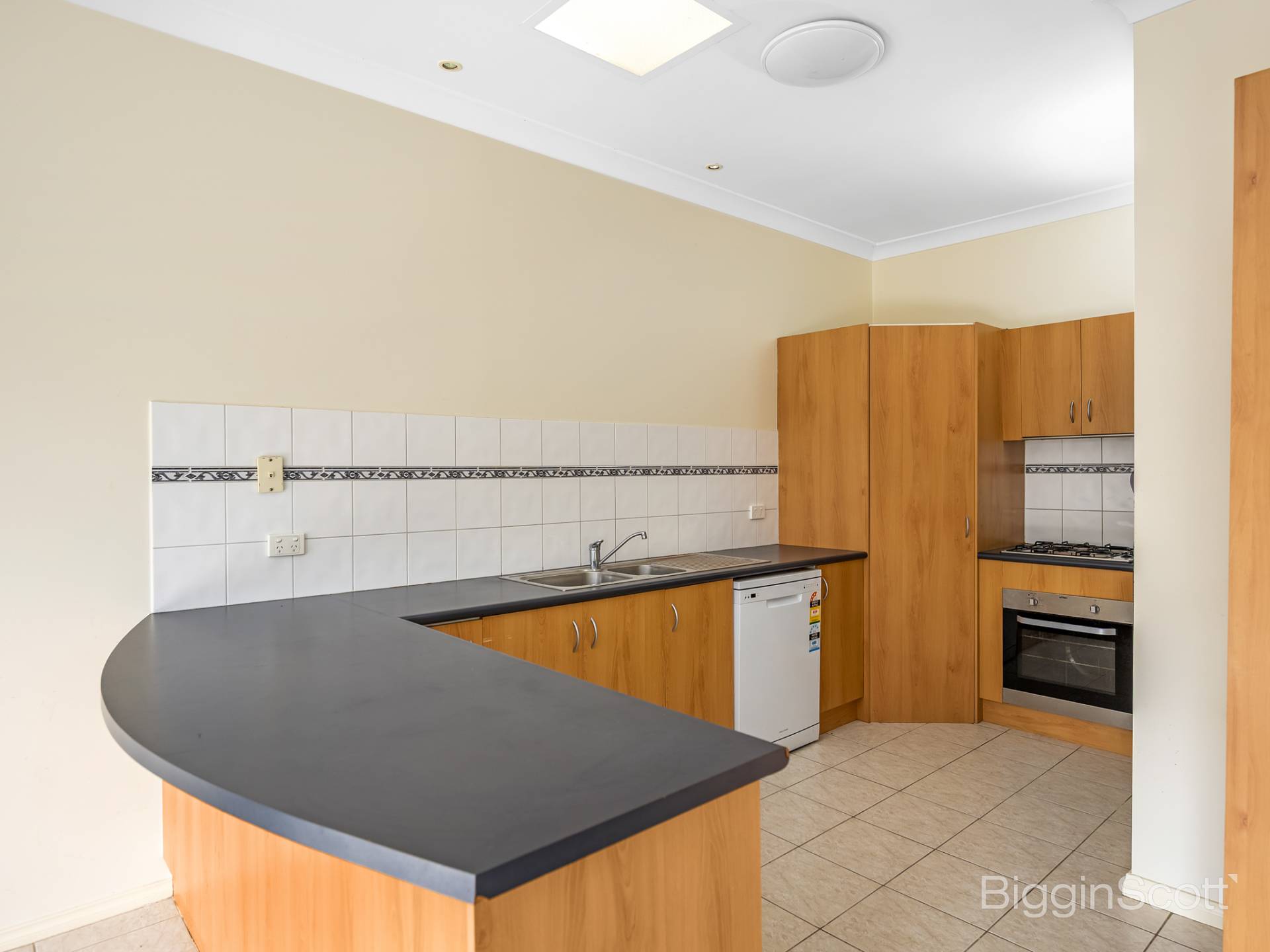 64 Aloha Street, South Kingsville VIC 3015, South Kingsville - Thumbnail 5