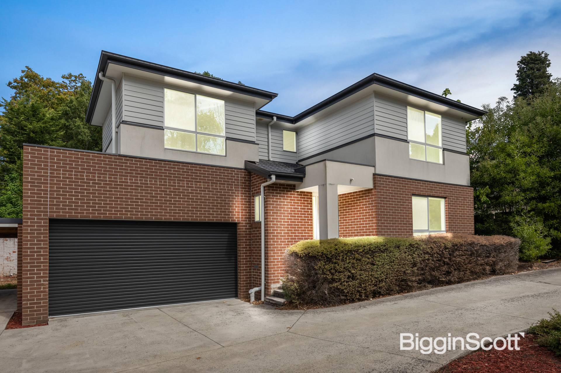 .2/14 Patrick Ave, Croydon North VIC 3136