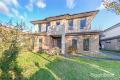 Spacious 5-Bedroom Townhouse in Prime Clayton Location