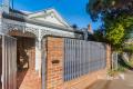 GENEROUS 2 BEDROOM HOME WITH LARGE PRIVATE COURTYARD, SPLIT SYSTEM HEATING & COOLING