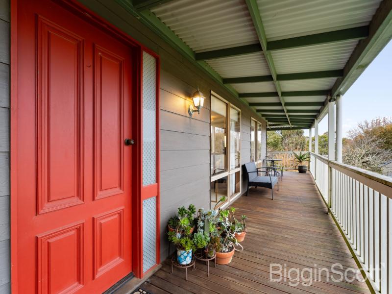 Beautiful Two-Bedroom Home in Daylesford