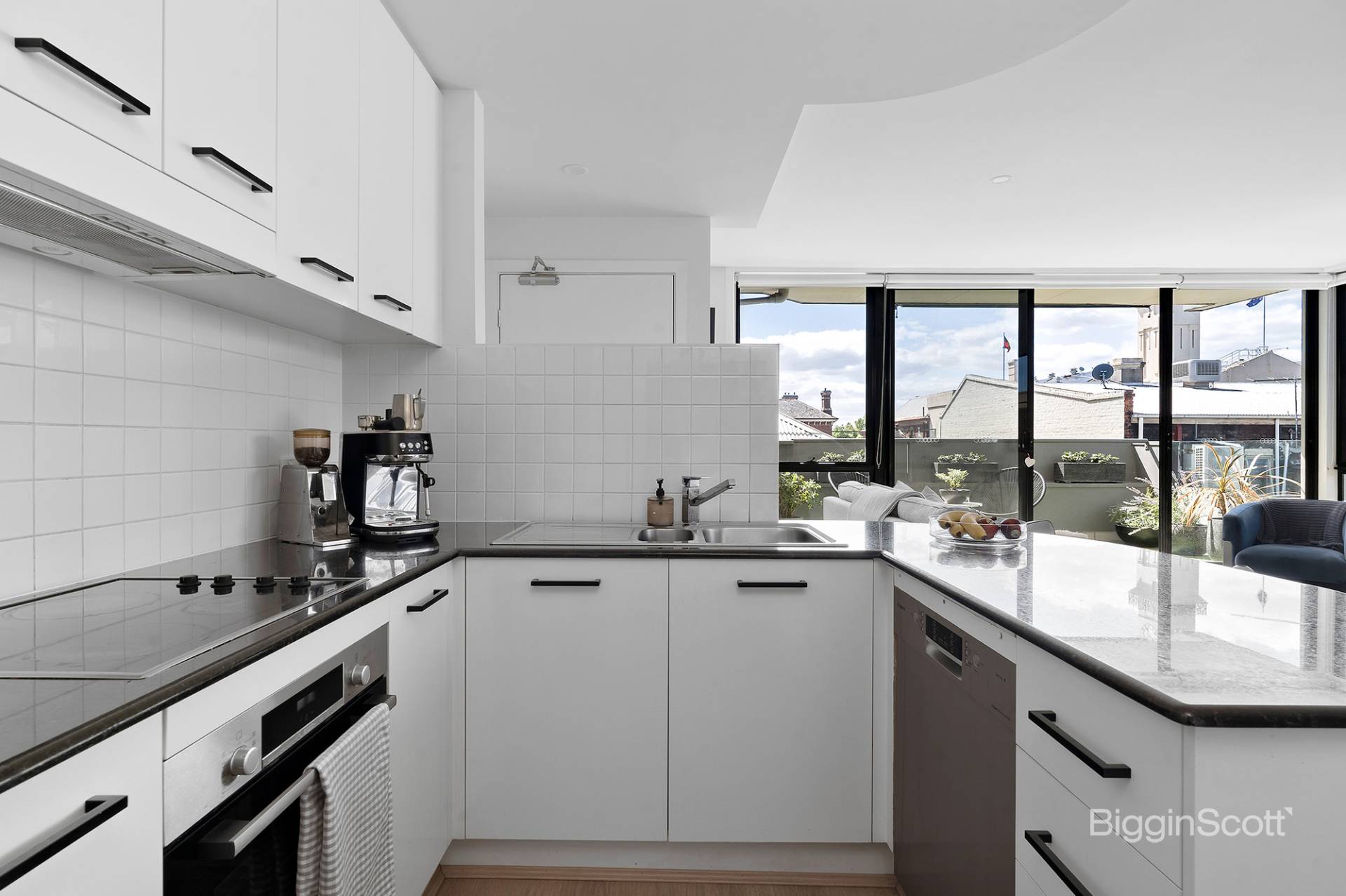 3/2 Waterloo Place, Richmond VIC 3121, Richmond - Thumbnail 2