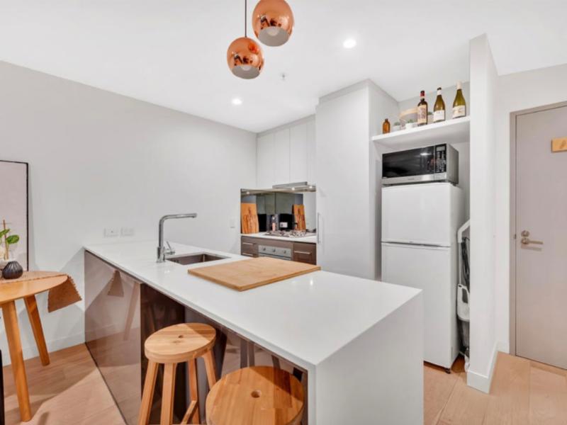 CLOSE TO CHURCH STREET, TRAMS & CITIZENS PARK