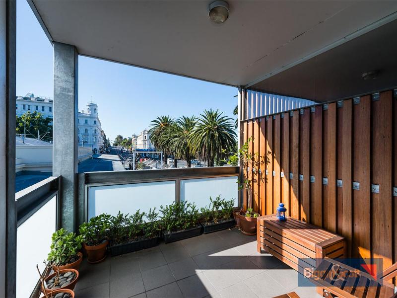 EXECUTIVE FULLY FURNISHED STUDIO APARTMENT