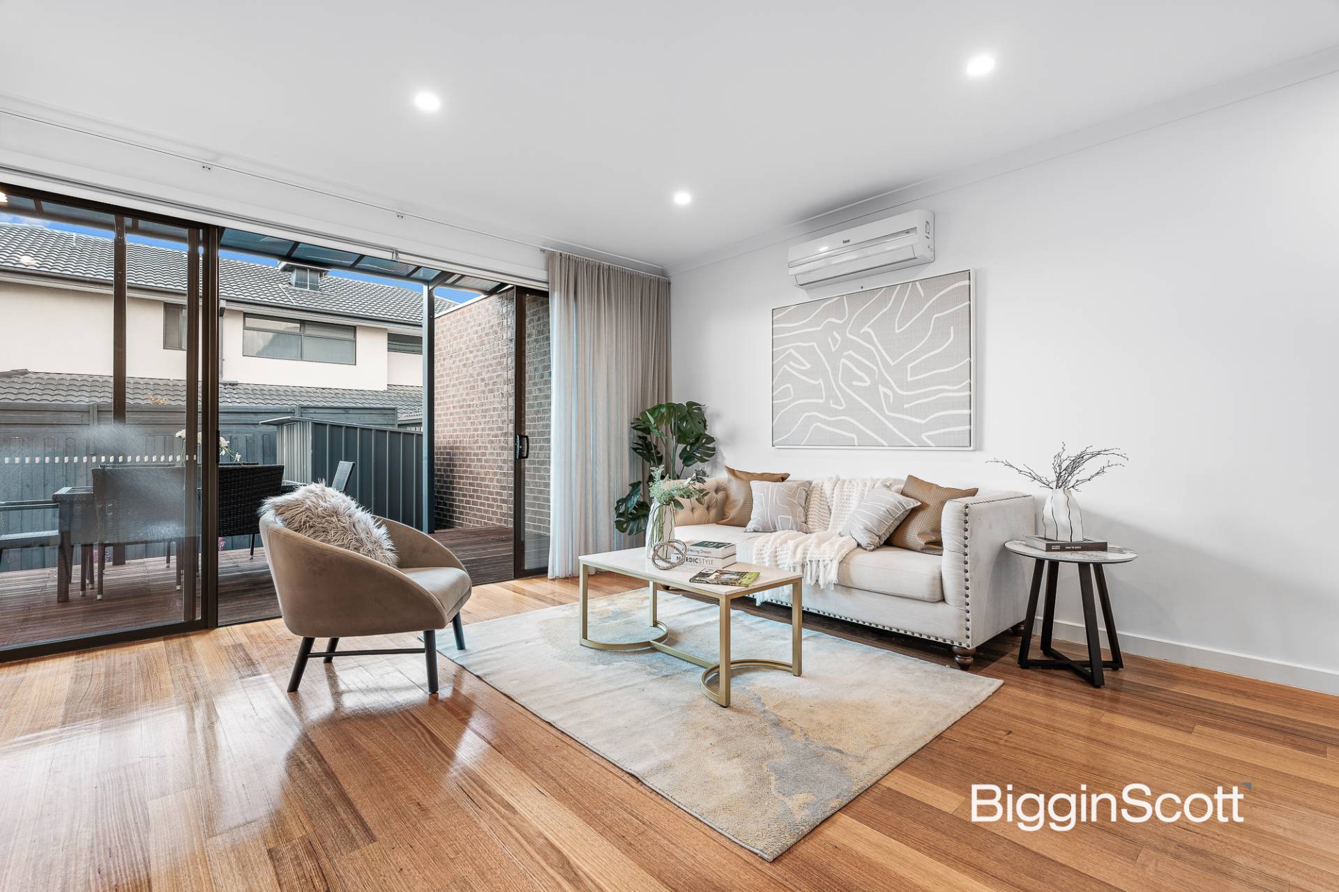 16B Botanic Drive, Glen Waverley VIC 3150, Glen Waverley - Thumbnail 2