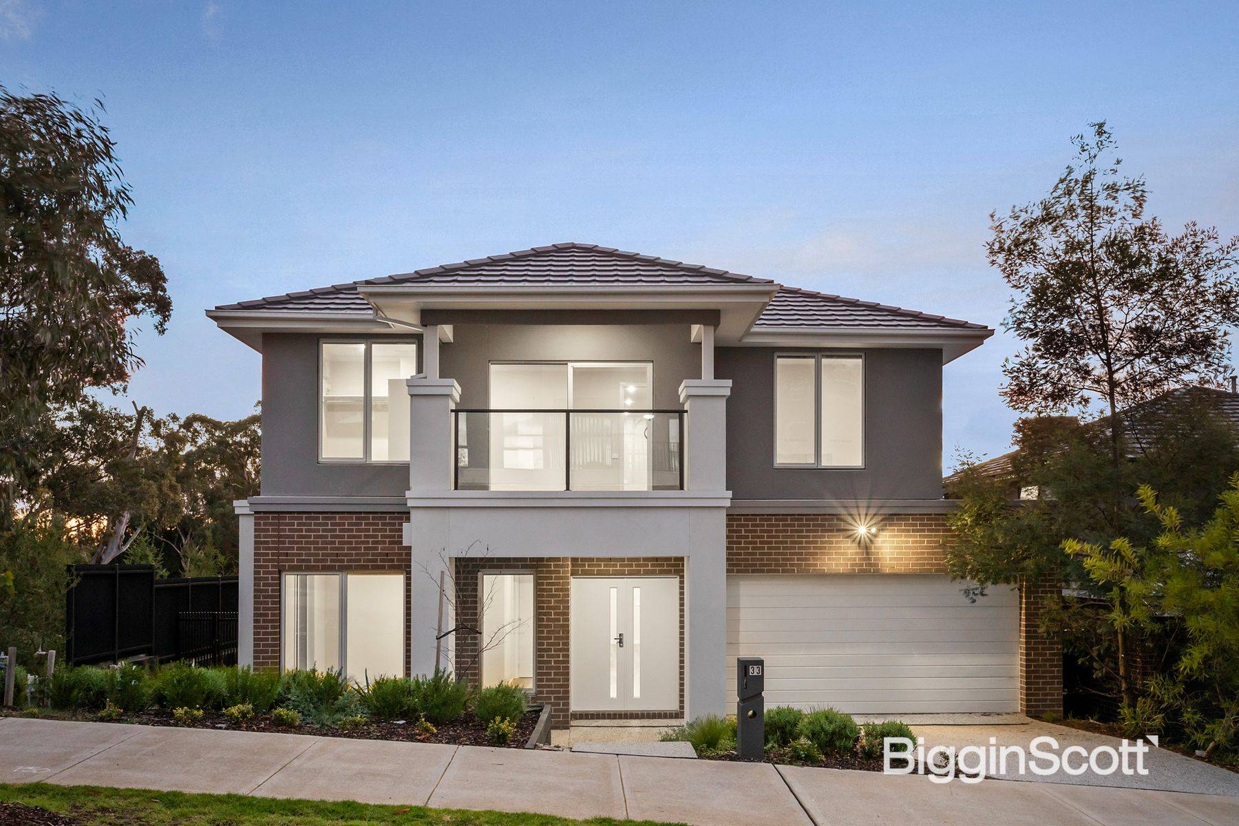 33 Aberdeen Drive, Doncaster VIC 3108