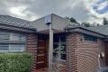 Stylish Single-Storey Townhouse in Altona North