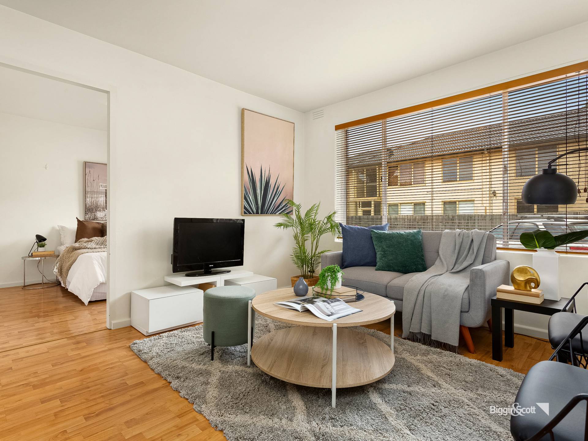 2/5 Simpson Street, Northcote VIC 3070, Northcote - Thumbnail 2