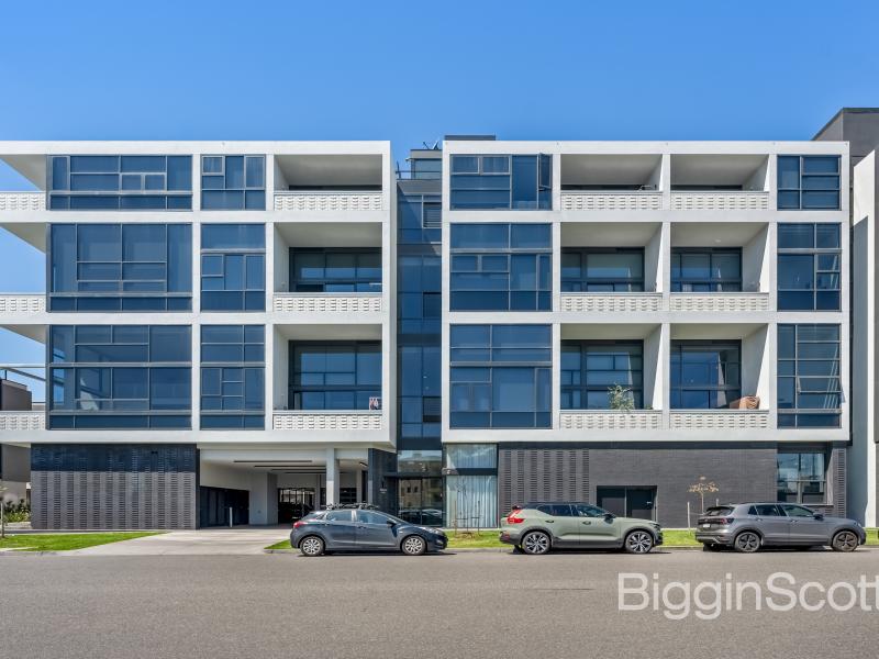 Luxury Living in Boutique Development