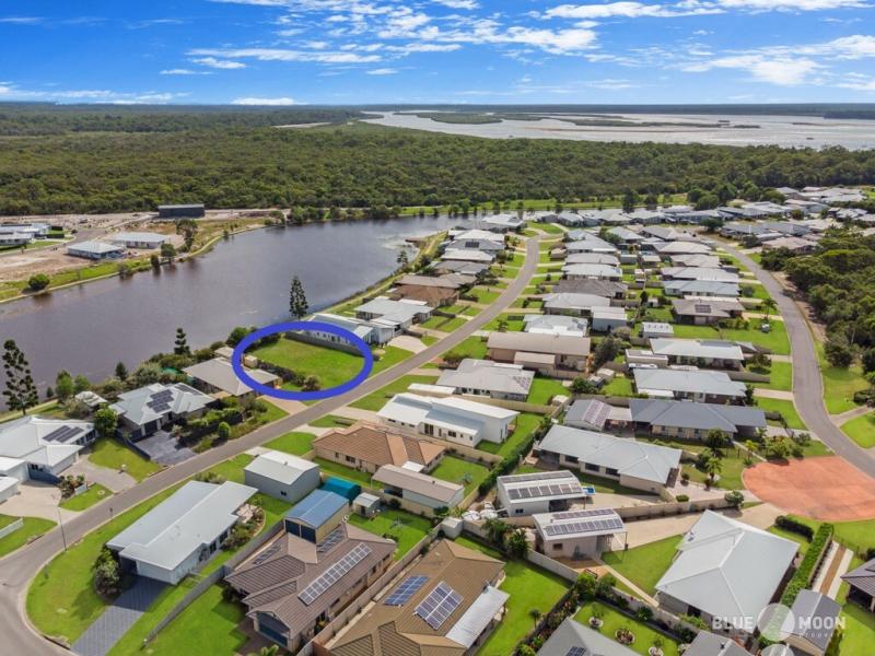 10 Honey Myrtle Cl, Burrum Heads