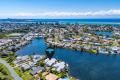 Grand Lakefront Living – On Over A Quarter Of An Acre