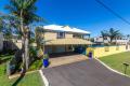 Stunning Maroochy River Home - 200 metres to the river!