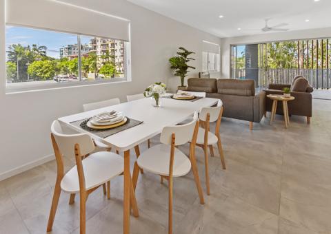 1, 30 Burnett Street, Mooloolaba