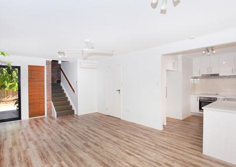 2, 103 Lowanna Drive , Buddina