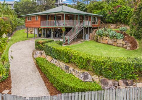 16 Woodrow Ct, Ferny Hills