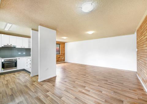 Unit 1, 34 Goonawarra Dr, Mooloolaba