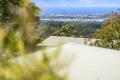 BUDERIM ON TOP LIVING - STEPS FROM CAFES & SHOPS - OCEAN VIEWS