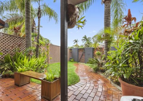 3, 15 Carrothool Place, Mooloolaba