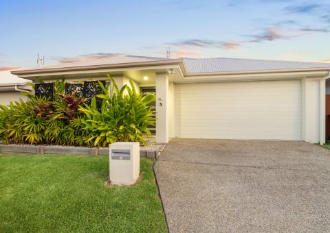 5 Verdant Rd, Palmview