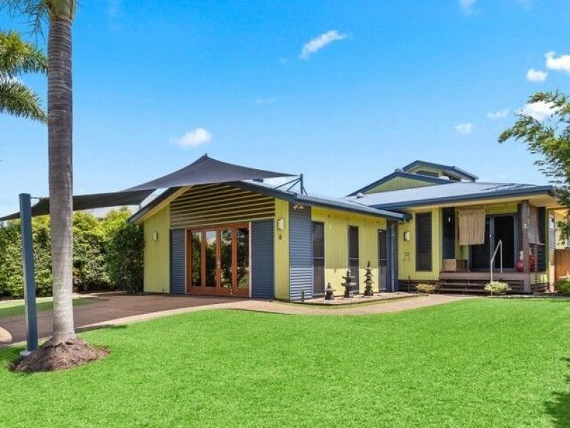 1 Krista Ct, Burrum Heads