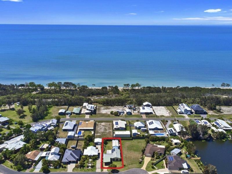 14 Bentwood St, Burrum Heads