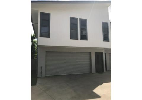 15, 9 Cypress Drive, Emerald