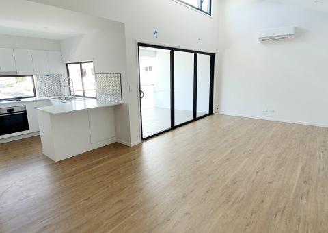 2, 111 Parker St, Maroochydore