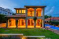 LAKESIDE LIVING AT IT'S VERY BEST!