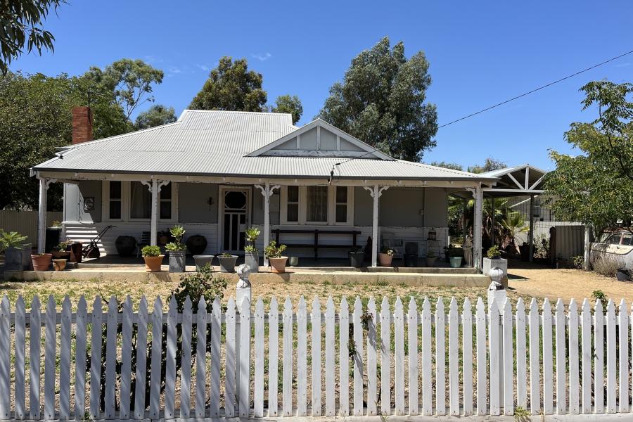 AUCTION ON SITE