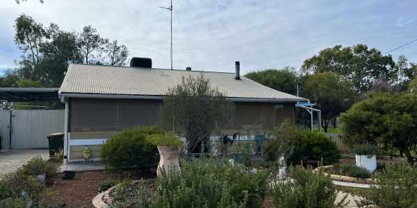 Morris and Eileen HUGHES testimonial image