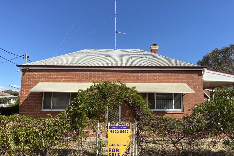 Character, Convenience & Mixed-Use Potential on a Generous Corner Block